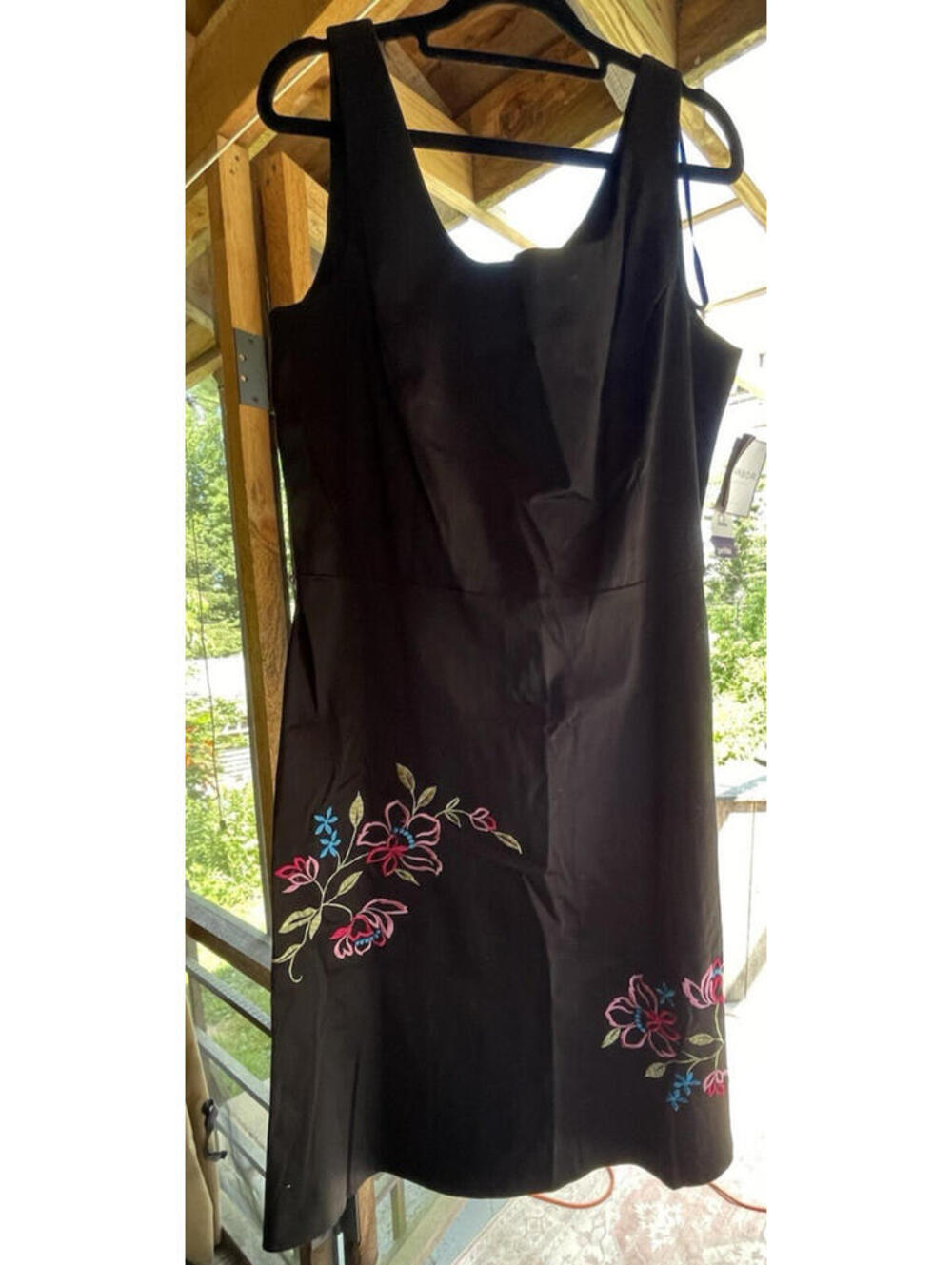 Sag Harbor Black Floral Embroidered Sleeveless Dress Size 14P NWT MSRP $49.99 - Picture 2 of 9